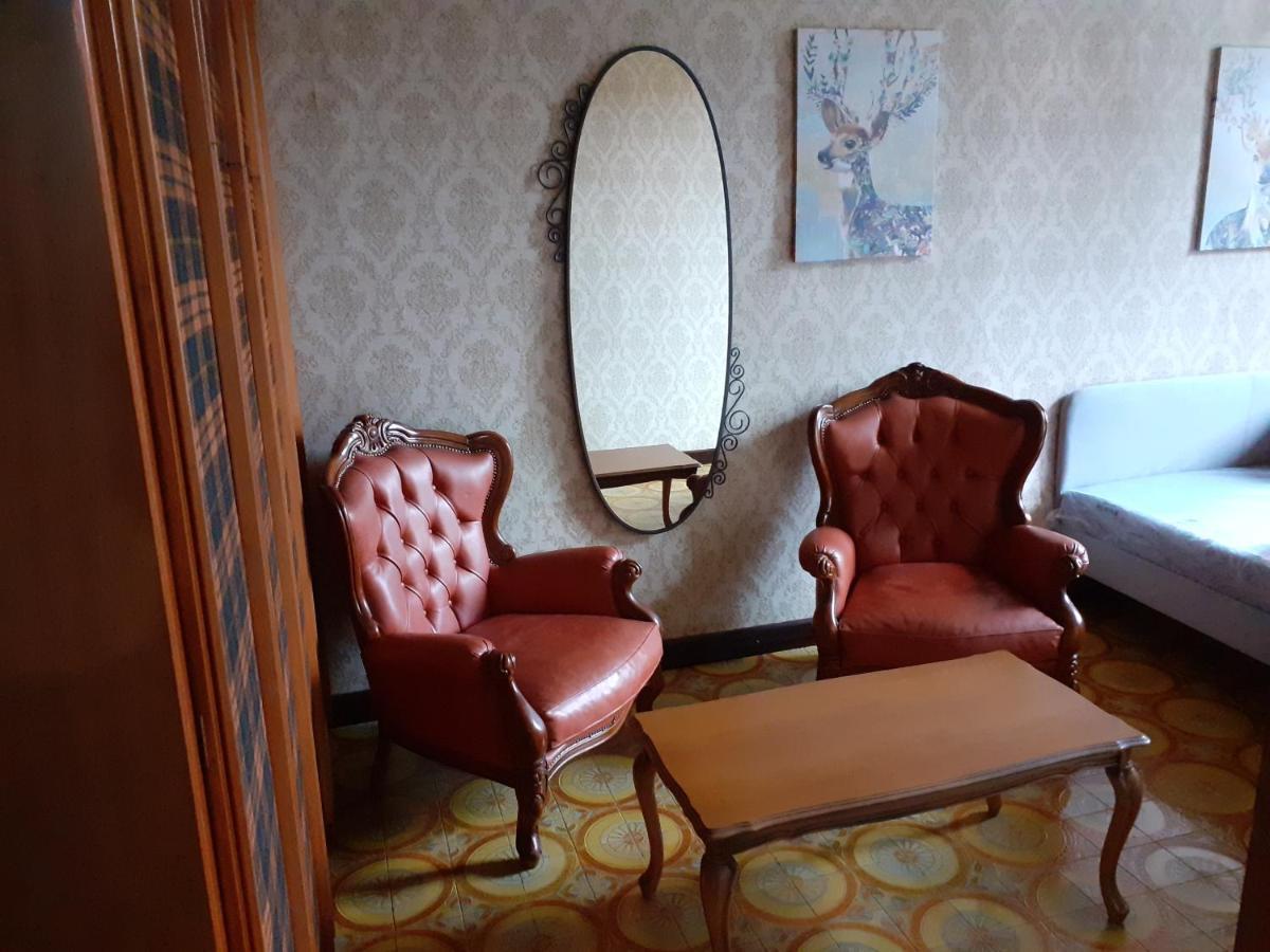 Appartement Meneghina House à Milan Extérieur photo